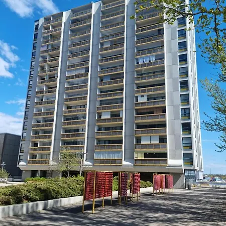 Apartment Studio With Balcony And A Great Sea View *